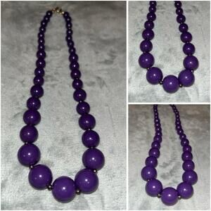 Vintage Purple Necklace with round beads and spacers, spring hook closure